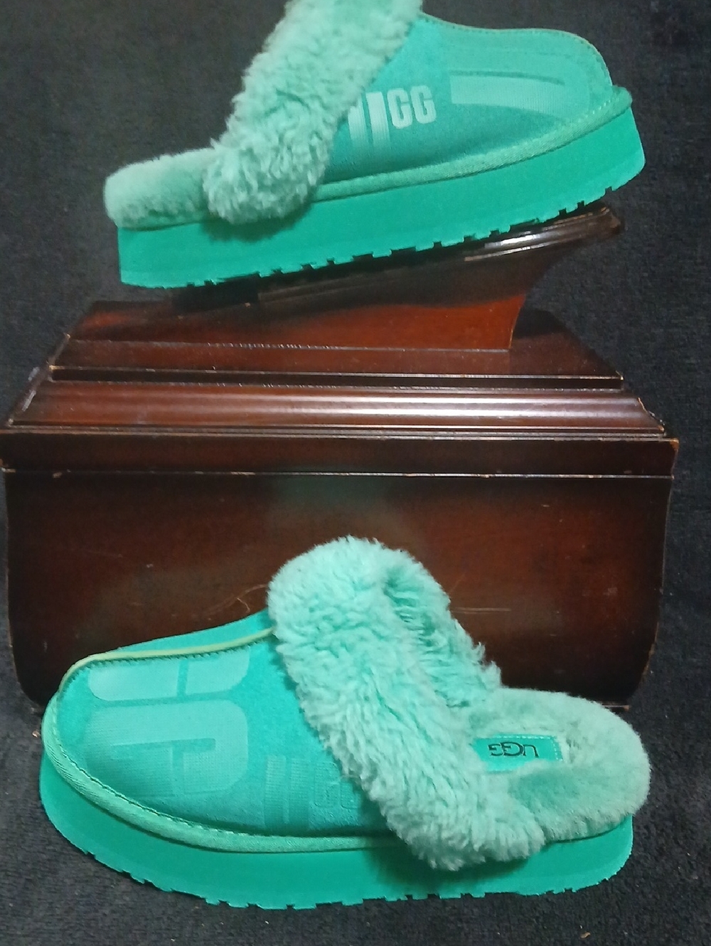 UGG Disquette Scatter Graphic Platform Slippers  Womens-7